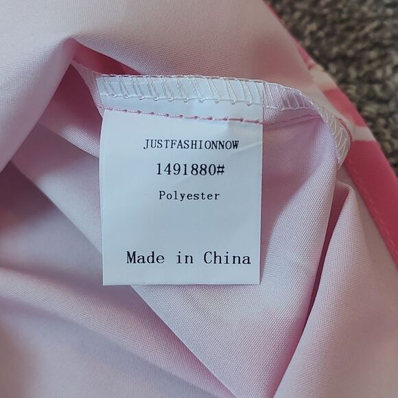 New With Tags Just Fashion Now Size Large Women's Abstract Print Polyester Top - Picture 16 of 17